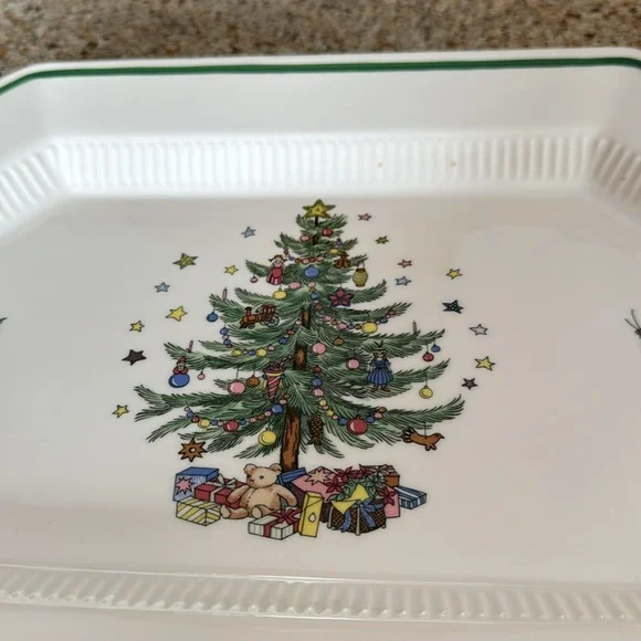 Nikko Classic Collection Christmas Tree Pattern Serving Platter.Size 16”